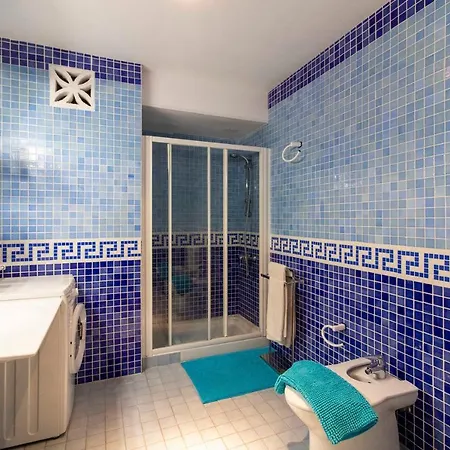 Con Piscina Privata, Vista Mare *